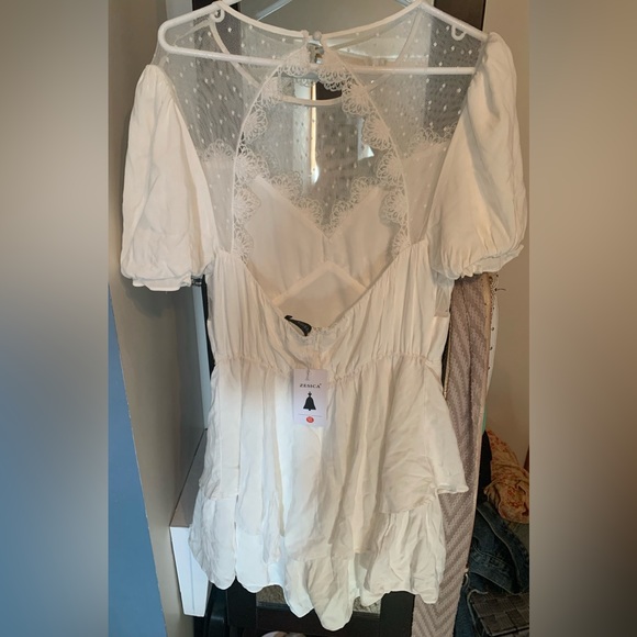 ZESICA OPEN BACK ROMPER 22” PTP + STRETCH - Picture 3 of 4